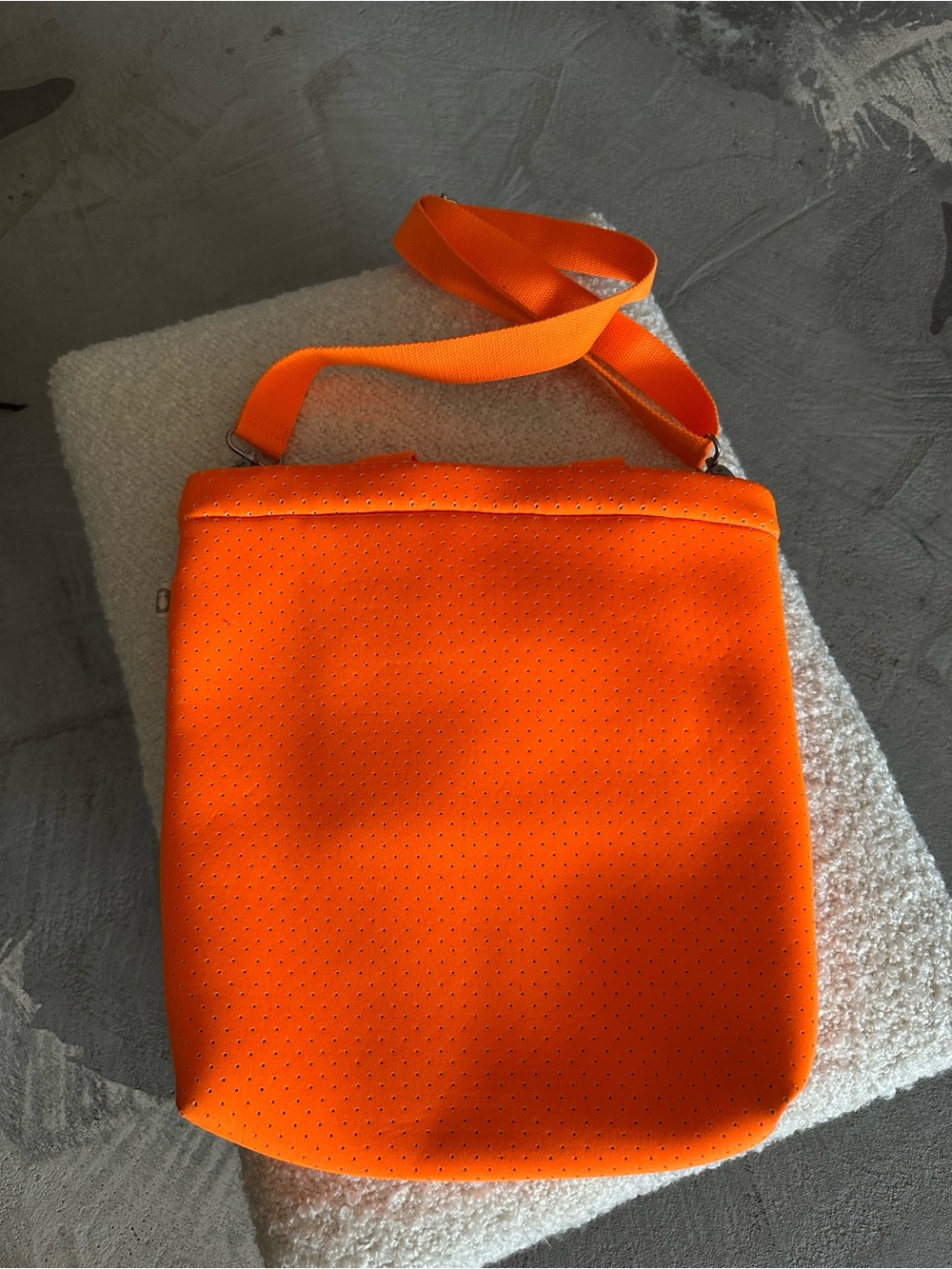 Quilted Koala Town
Crossbody Bag - Orange Neoprene
